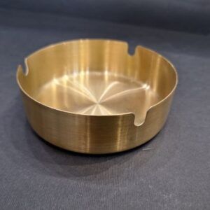Pepeljara metal zlatna